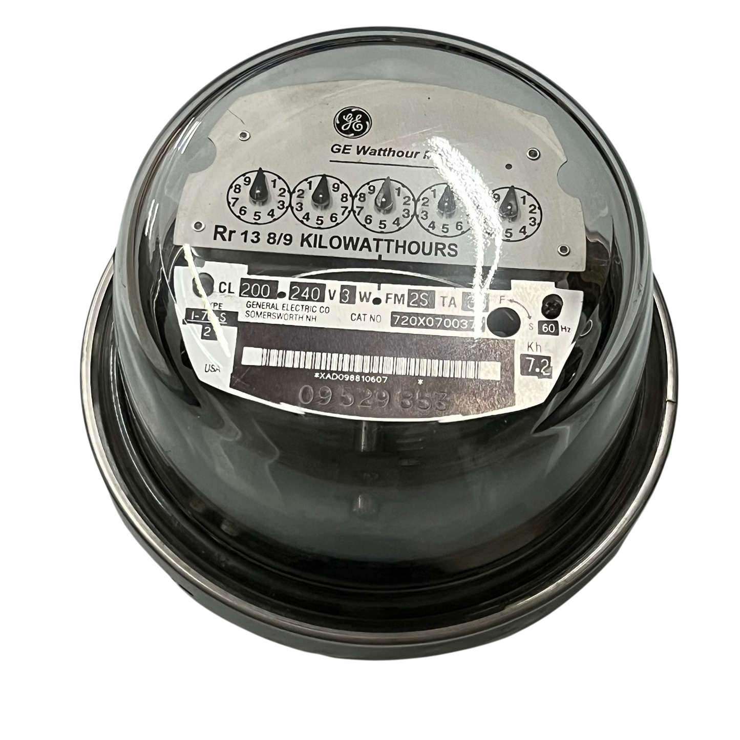 GE analog 3 wire kilowatt hour meter CL200 with clear protective cover and dials for energy measurement