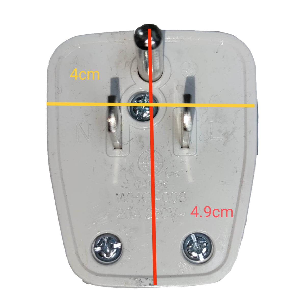 A close-up of a white electrical plug head with dimension annotations showing 4cm width and 4.9cm height, overlaid with a red vertical line and yellow horizontal line on a plain white background.