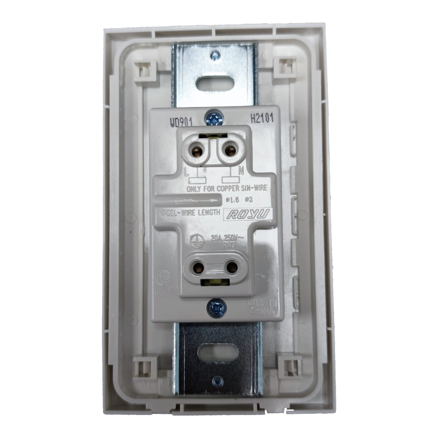 Royu Aircon Outlet with Plate Cover Wide Series 20A 250V WD901 Electx Electrical Supply