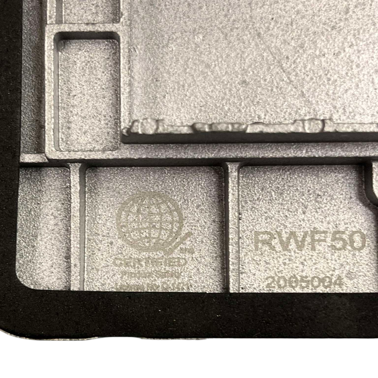 Close-up view of Royu Floor Outlet 3 Gang LAN Outlet metal casing with model details