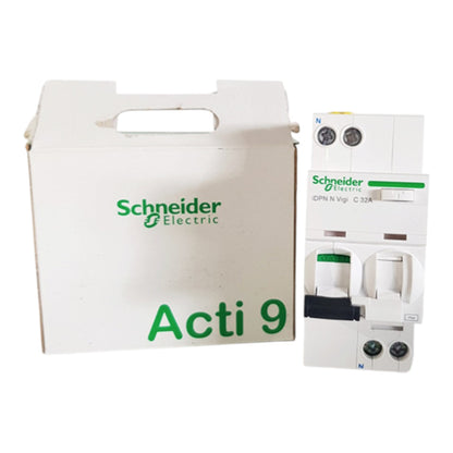 Schneider 32A 1P+N 30mA 240Vac Residual Current Circuit Breakers RCBO Miniature Type with Overload Protection A9D31632 Electx Electrical Supply