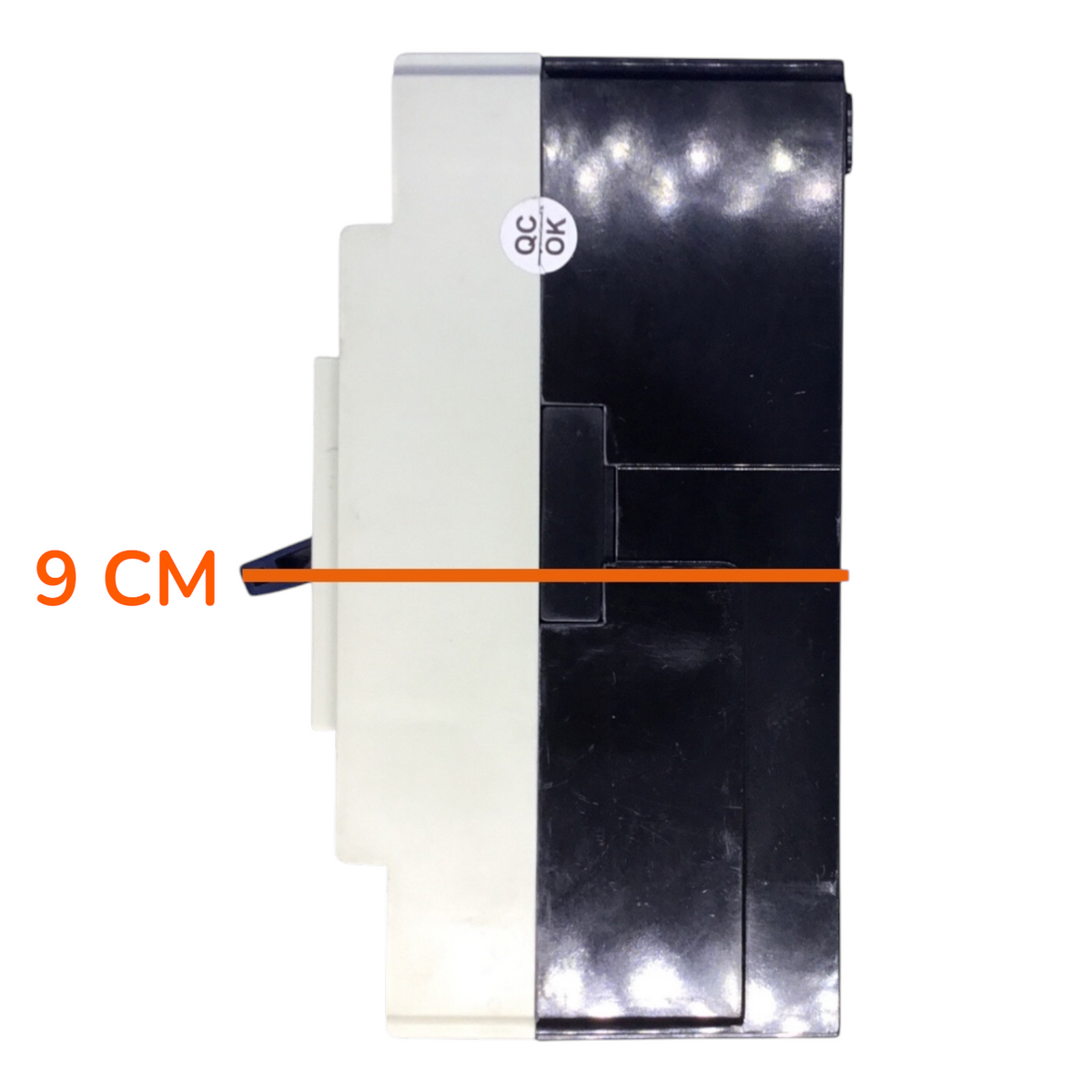 A replacement electronic component, likely a battery or module, shown from the side with a white plastic outer casing, a black inner panel, and an orange horizontal measurement line indicating a width of 9 cm.