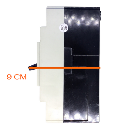 A replacement battery for a laptop, showing its black and white plastic casing with an orange horizontal line indicating a width of 9 cm.