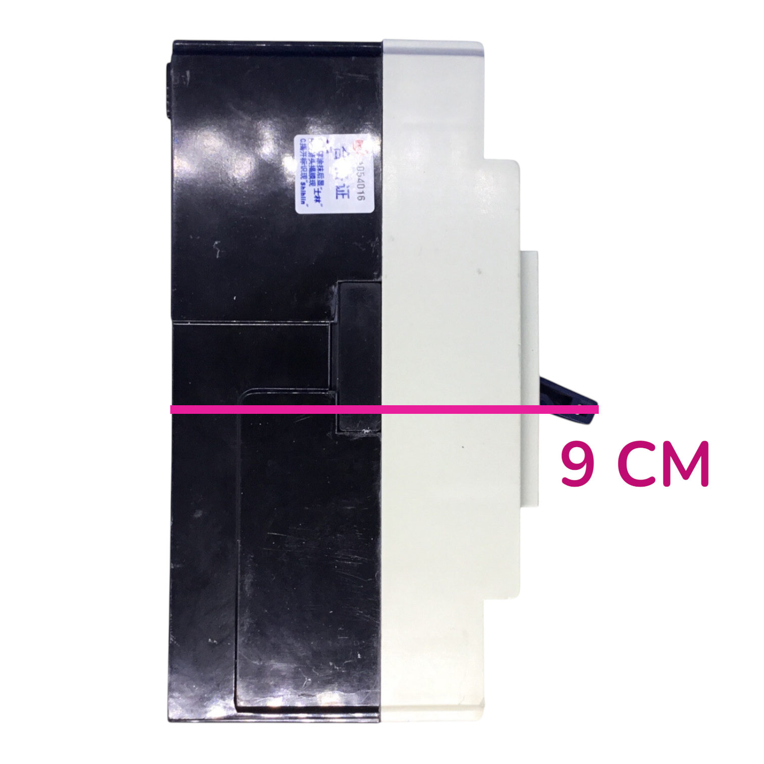 A black and white plastic replacement part shown on a white background with a pink horizontal measurement line and the text '9 CM' indicating its width.