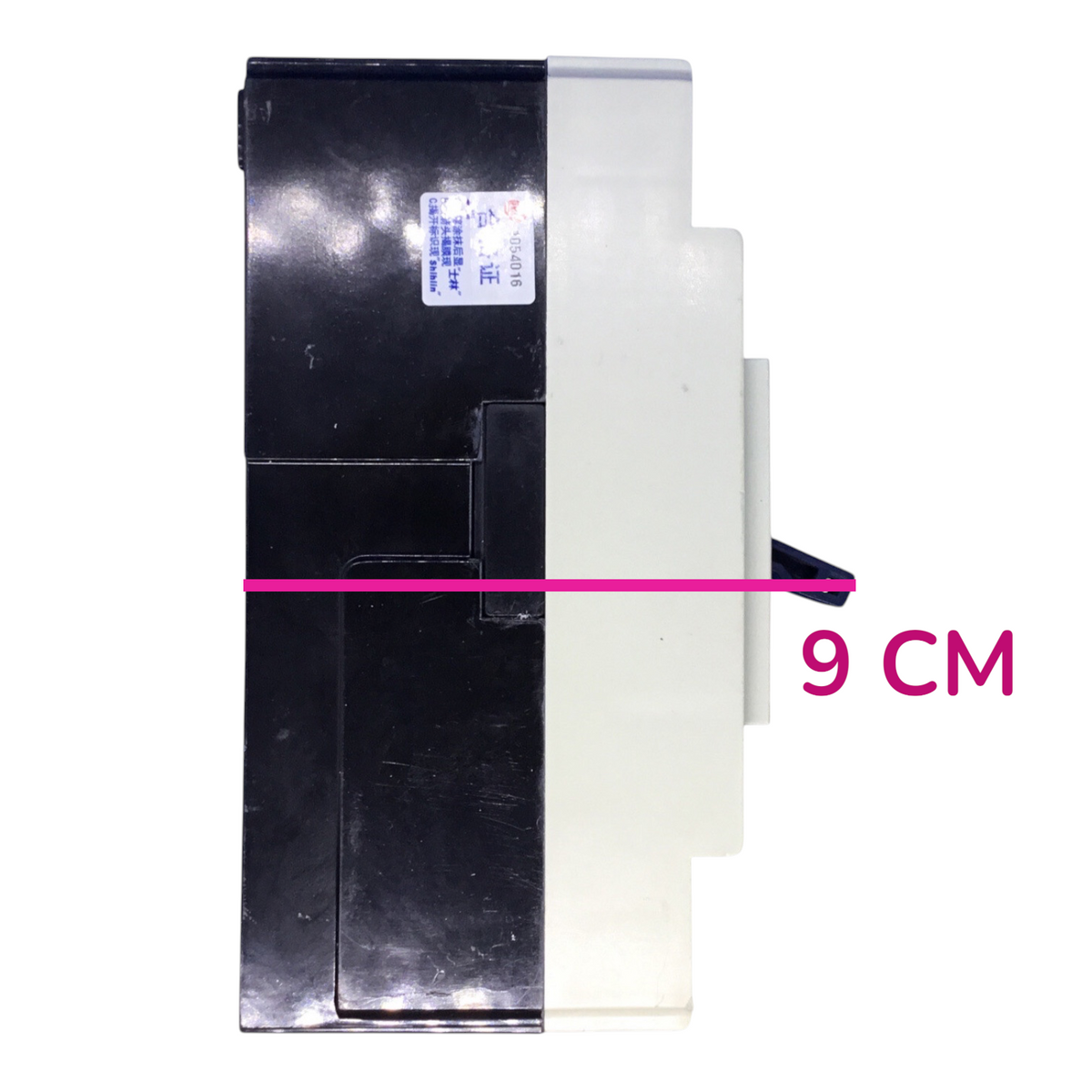 A black and white plastic replacement part shown on a white background with a pink horizontal measurement line and the text '9 CM' indicating its width.