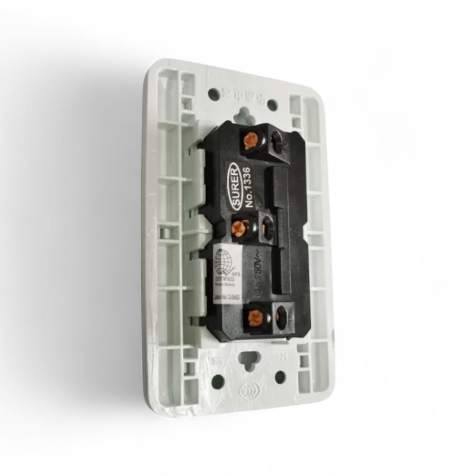 Surer Duplex Universal Outlet with Ground 10A 250V 1336 Electx Electrical SUpply