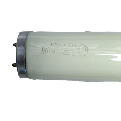 TFC 18W T-8 Fluorescent Tube Green with metal end caps and white glass tube for lighting