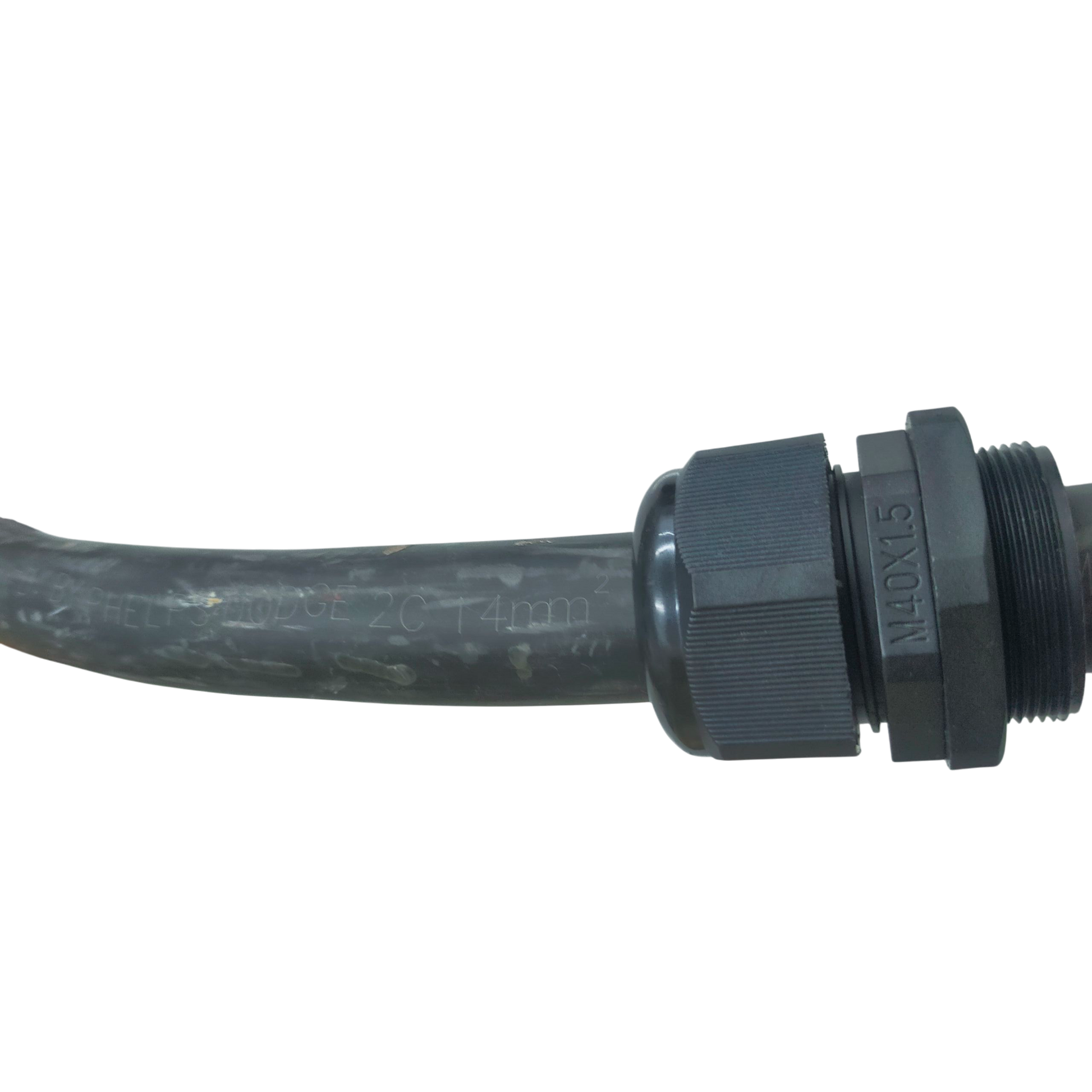Grippes Cable Gland M40 22-28mm attached to black cable for secure cable management