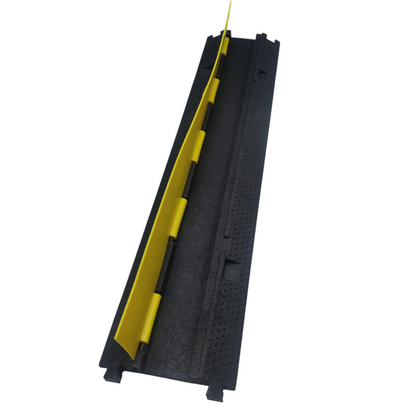 Grippes cable ramp protector 1 channel made of durable rubber for safe cable management