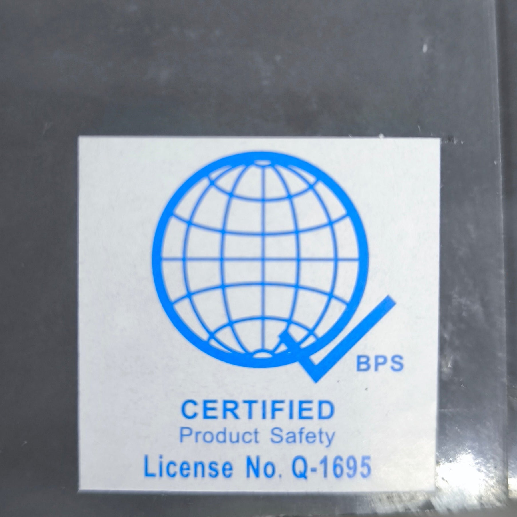 Chint 315A industrial breaker 400AF 50KAIC 220V with safety certification mark