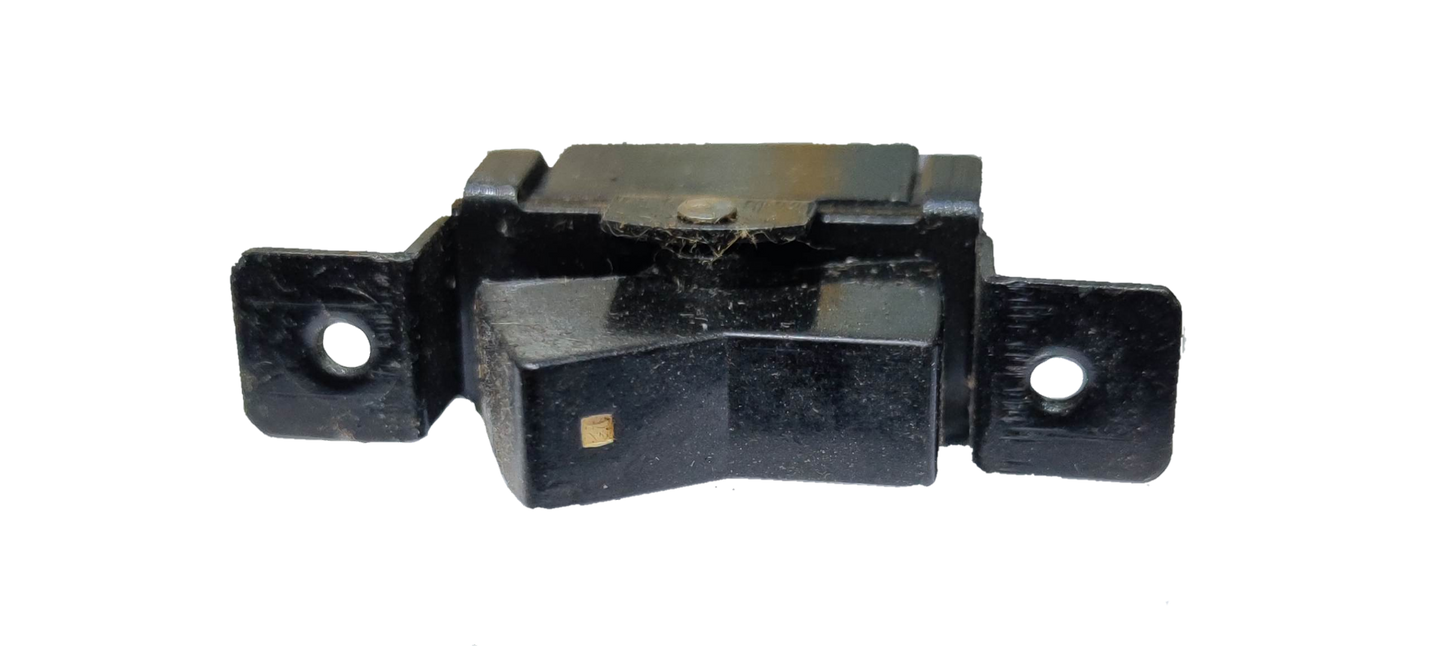 CHILY Rocker Switch With Bracket in black for power points switches and plugs accessories