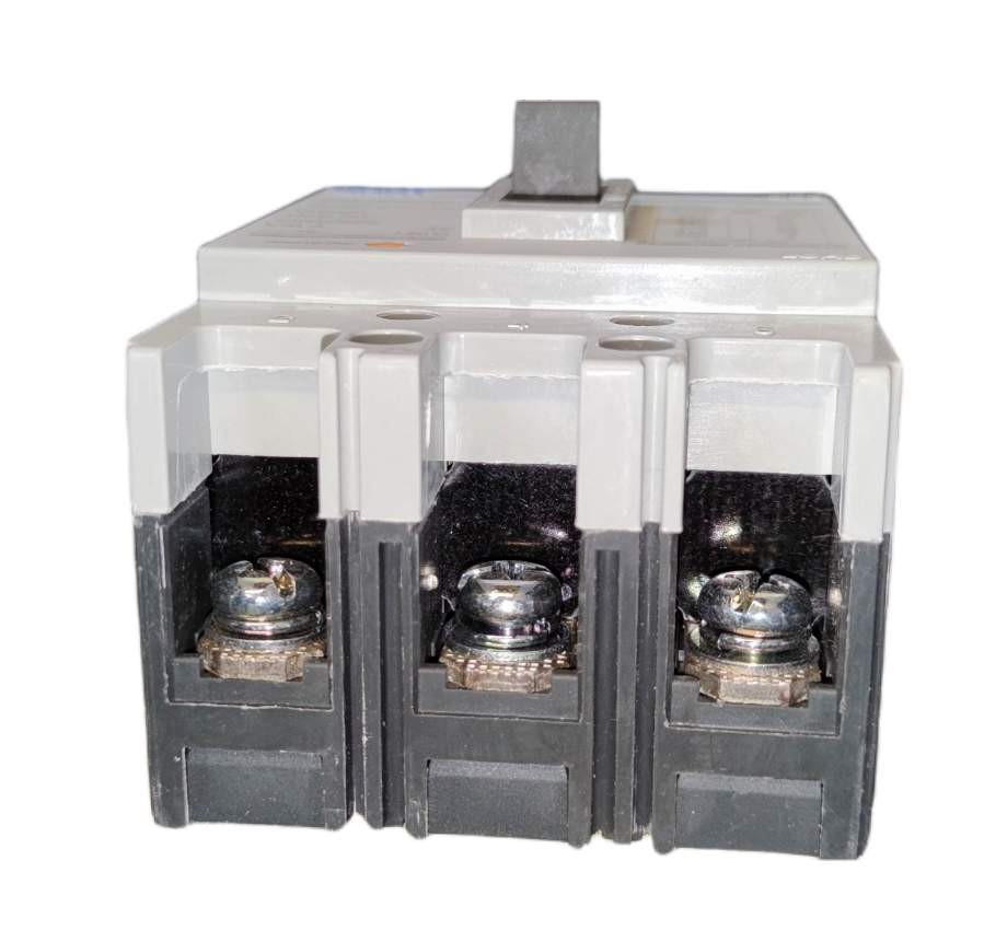 Chint 125 amp 25 KAIC circuit breaker 400V with three terminals for secure electrical connections