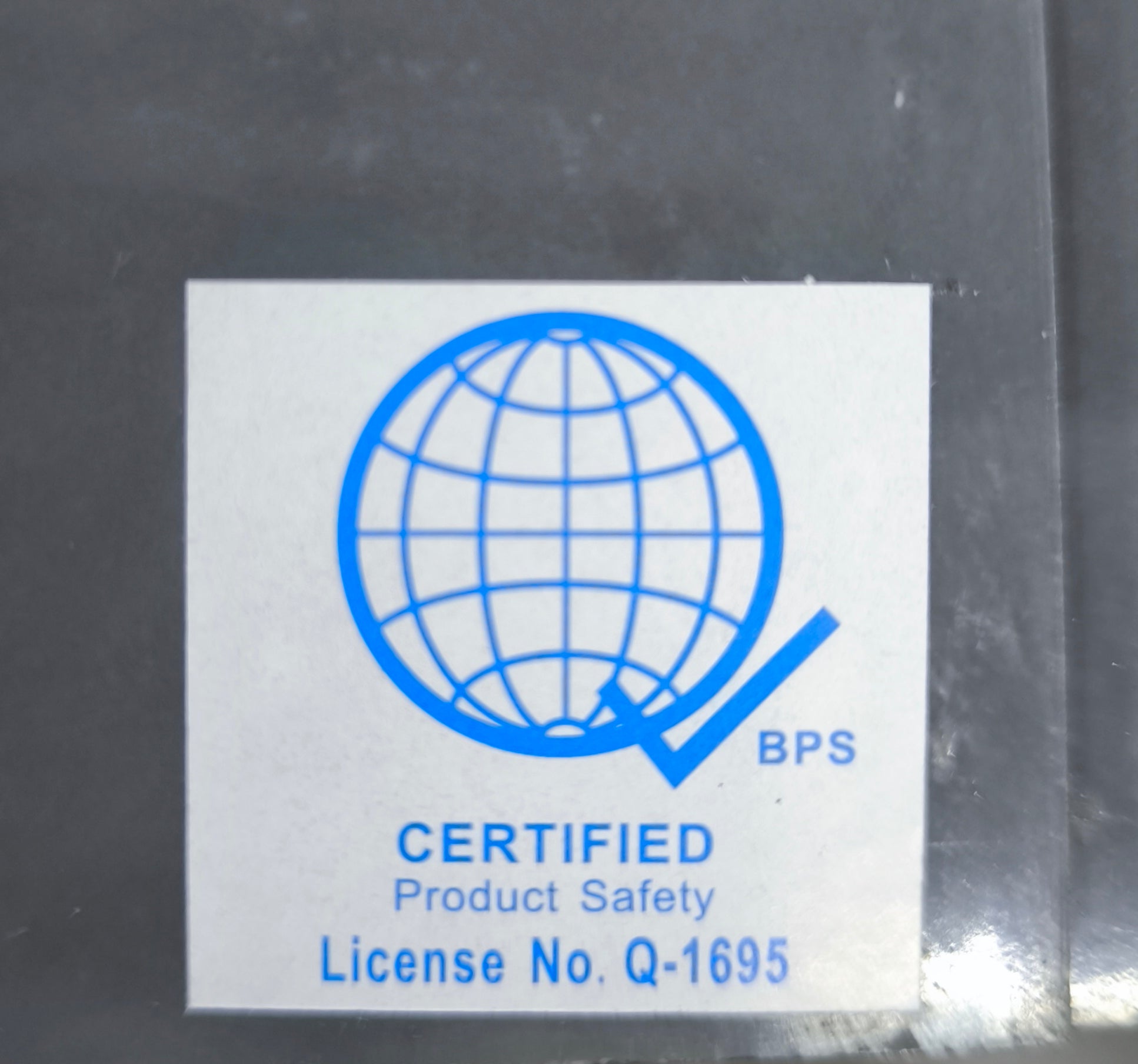 Certification label indicating product safety for Chint 3 pole circuit breaker 500A