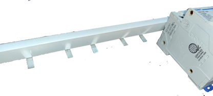 Grippes Bus Bar 2P for 2Pole 3 Module white electrical connector bar with multiple metal tabs