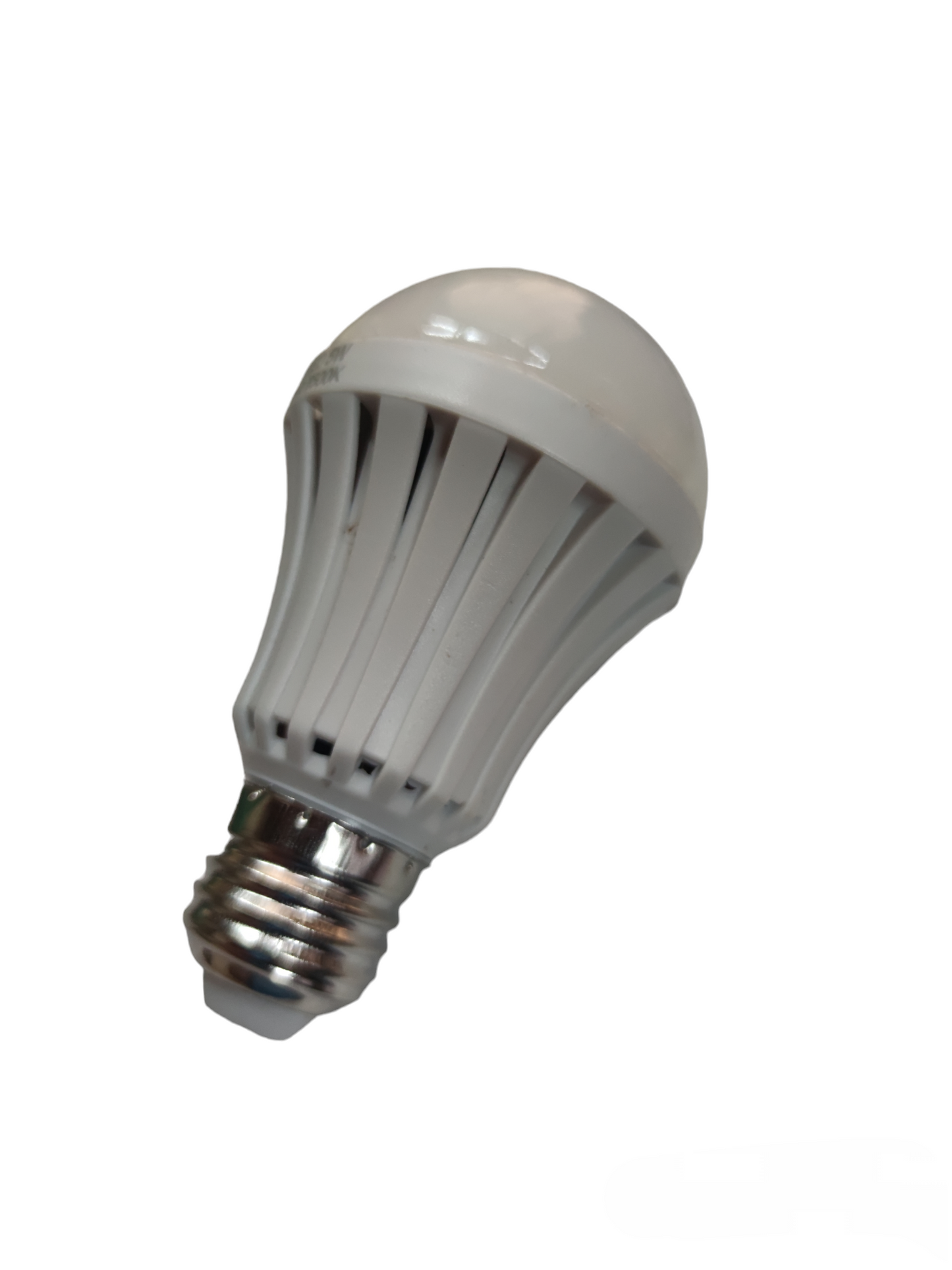 Denko 5W standby bulb featuring energy-efficient design for home lighting solutions