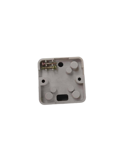 Omni Tandem Outlet Surface Type Single 20A 220V WTO-001