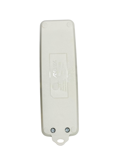 Royu 3 Gang Universal Outlet with 1 Gang Flat Pin Outlet 250V 10A REDOU503