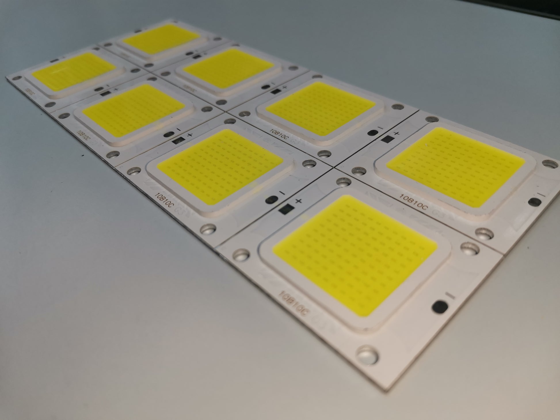 Denko energy efficient 30W LED module in a grid layout for versatile lighting applications