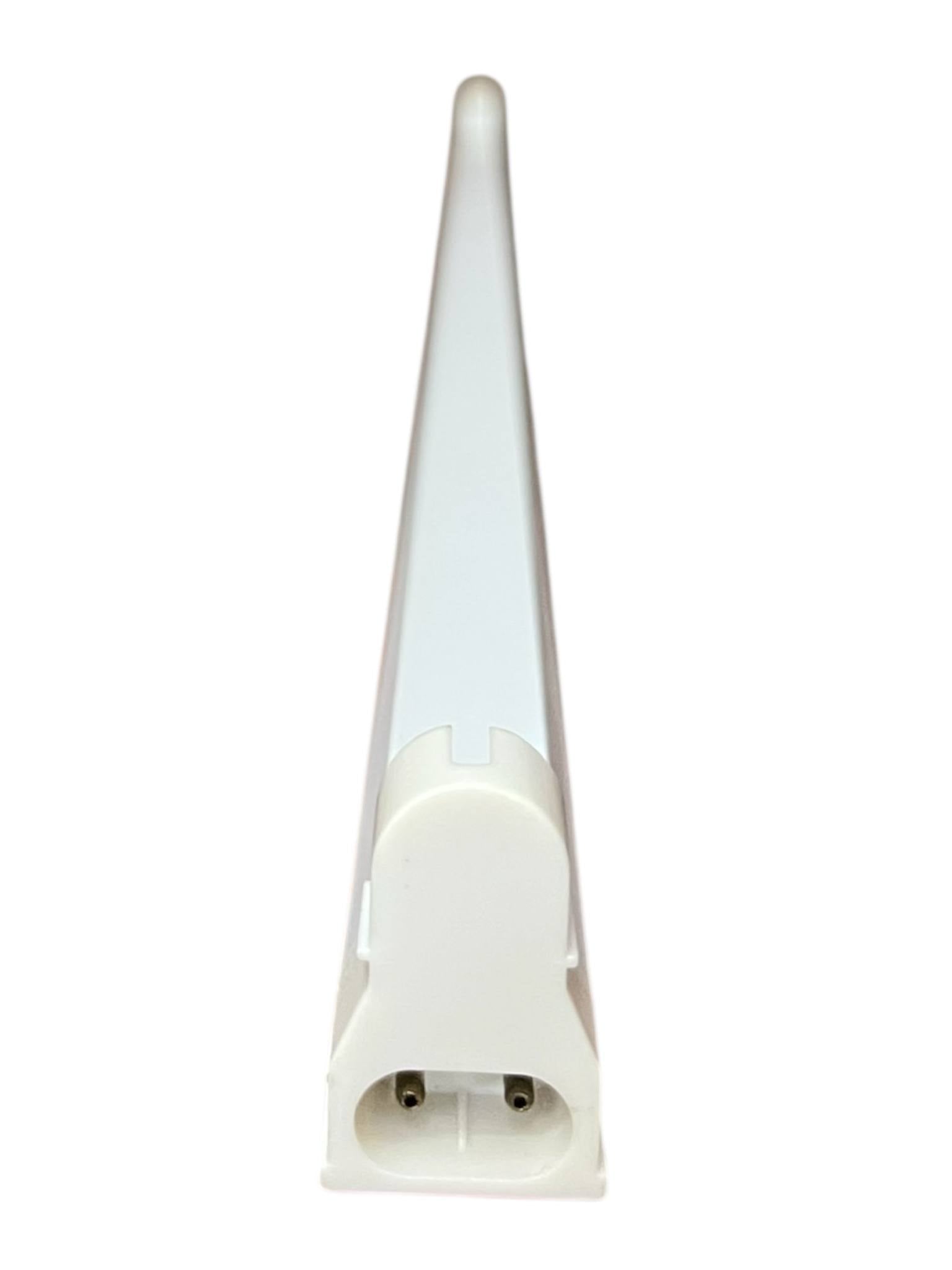 Firefly 21W T5 fixture with a sleek design for efficient lighting solutions