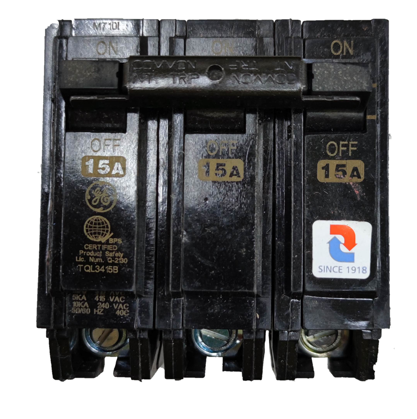 GE circuit breaker 15 amp 3 pole with toggle switches for electrical panel protection
