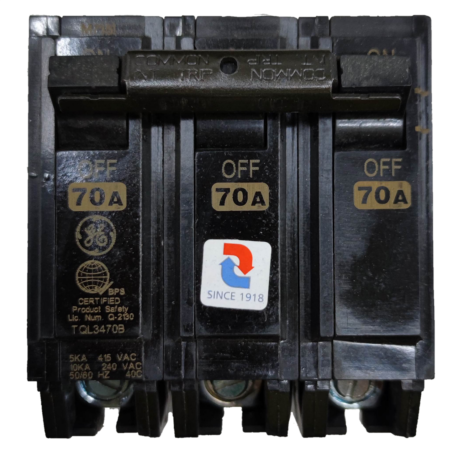 GE circuit breaker 15 amp 3 pole with three switches for electrical safety and protection