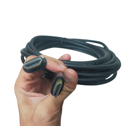 Durable HDMI cable 2.0 in black, designed for high-speed data transfer and connectivity