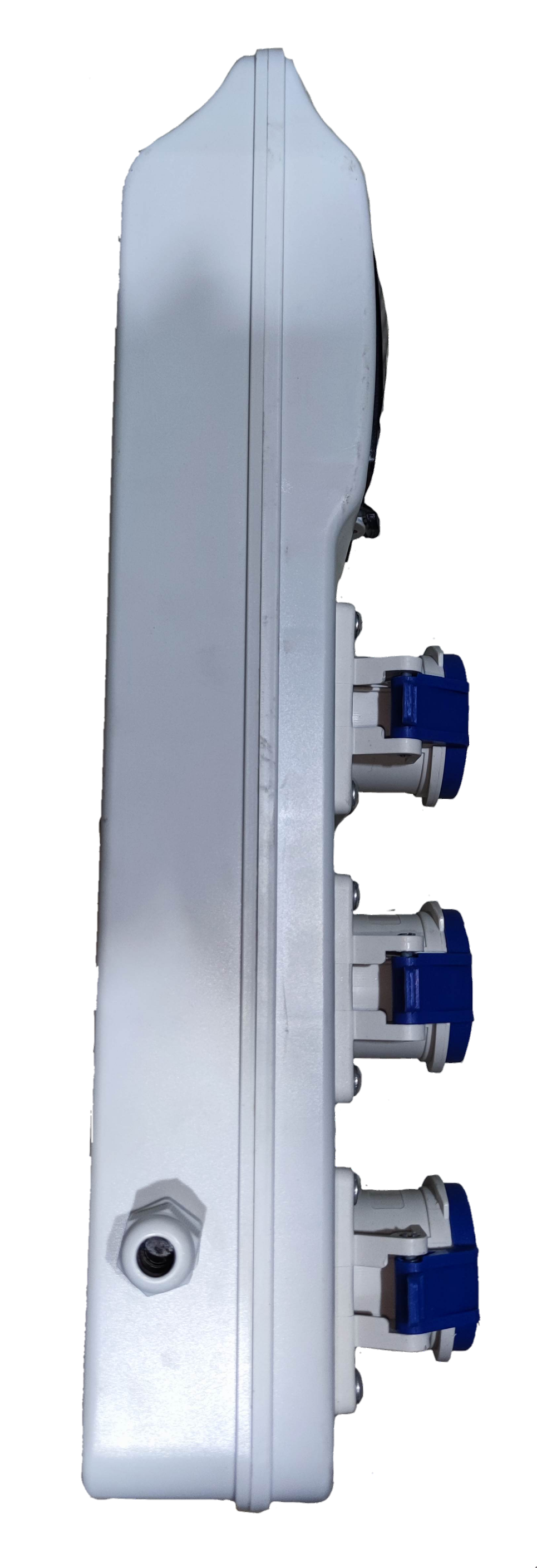 Grippes industrial outlet distribution panel 16A with multiple blue socket outlets on white housing