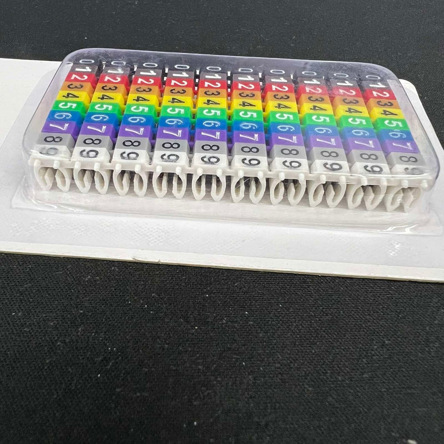 Grippes cable management set with Cable Marker Clip On 0-9 Assorted multicolor numbered clips in plastic tray