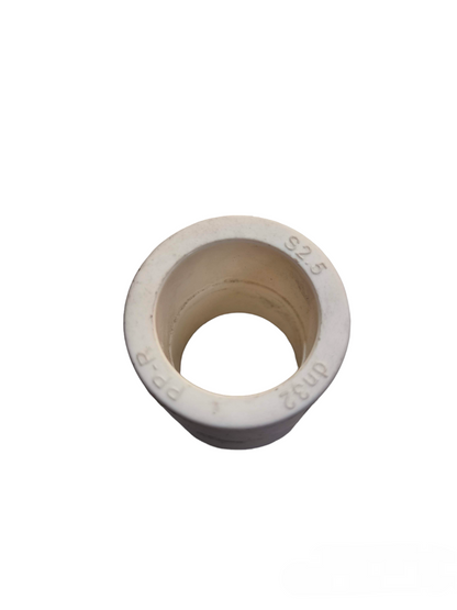 Meco PPR coupling S2.5 in white, durable accessory for pipe and hose connections