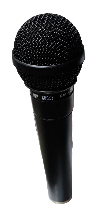 Sherman microphone with 5 meters cord featuring a black metal mesh grille and sturdy body