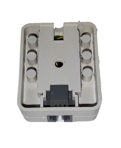 Omni WST-005 telephone outlet with multiple connection points and a secure design for reliable use