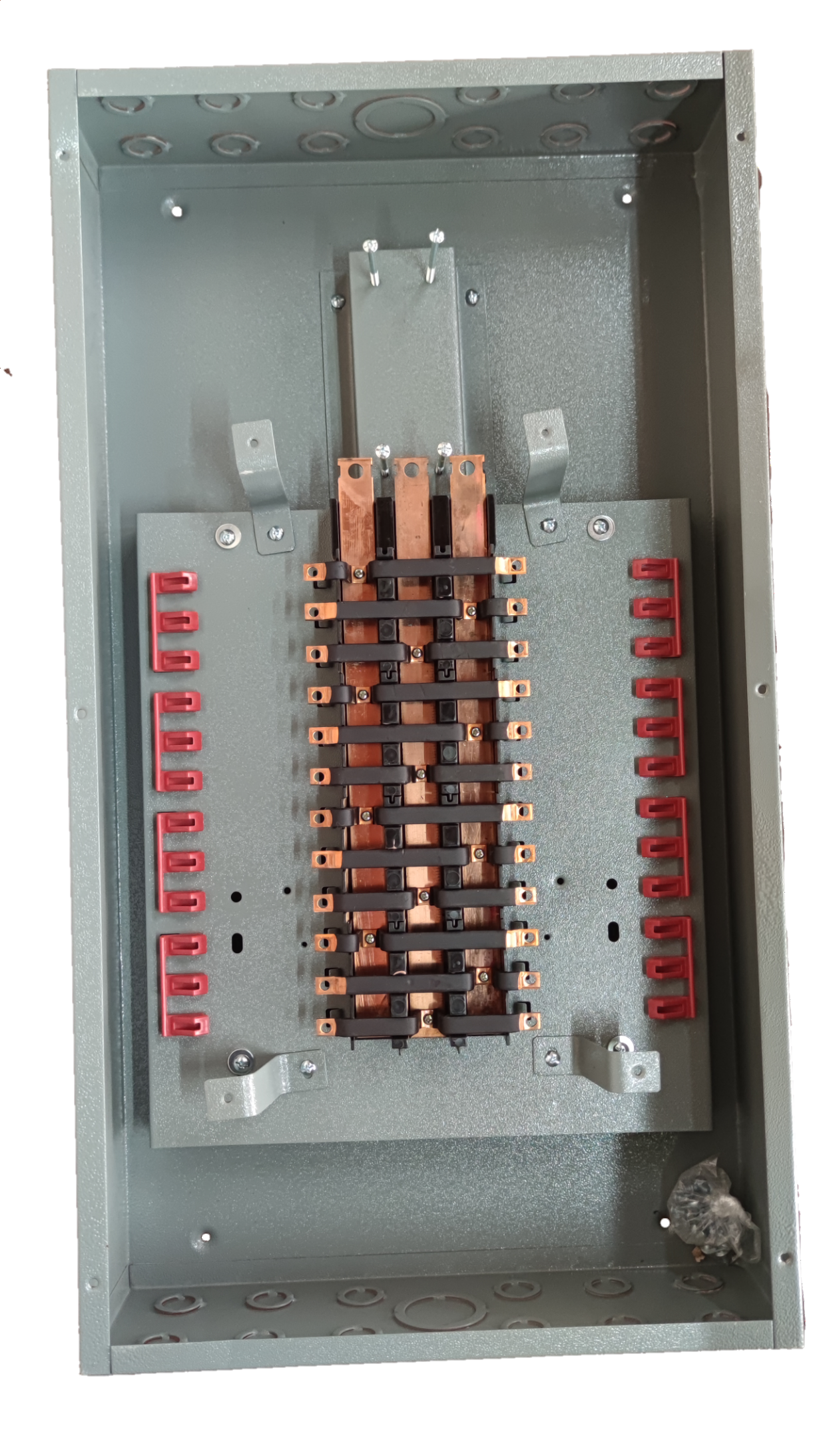 Local Panel Board TQD Main 3 Pole 8 Branches electrical circuitry component in a metal enclosure