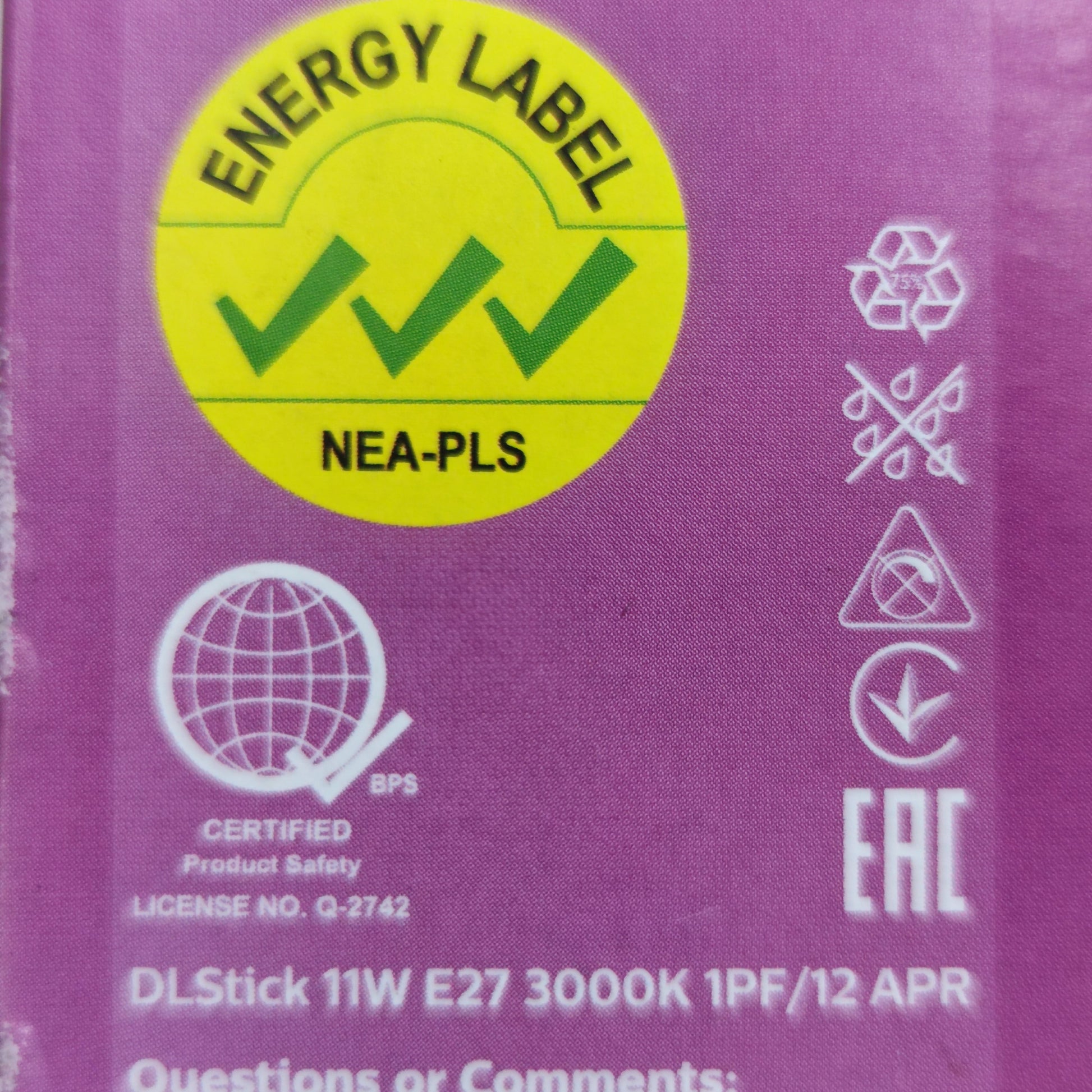 Philips E27 220V LED bulb 11W Warm White Energy Label for energy efficiency and quality