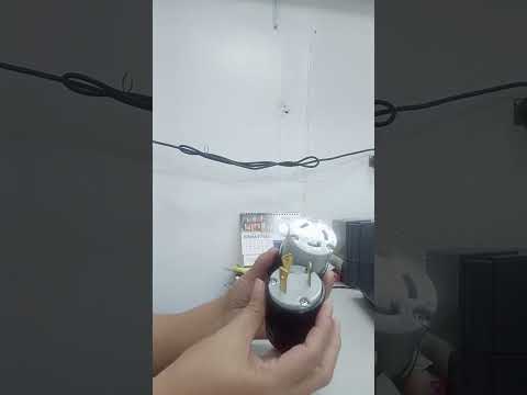 Grippes 30A Twist Lock Outlet and Plug Cord Connector Type 2P+E (3P) 250V (NEMA L6)  BL-630C and  BL630P