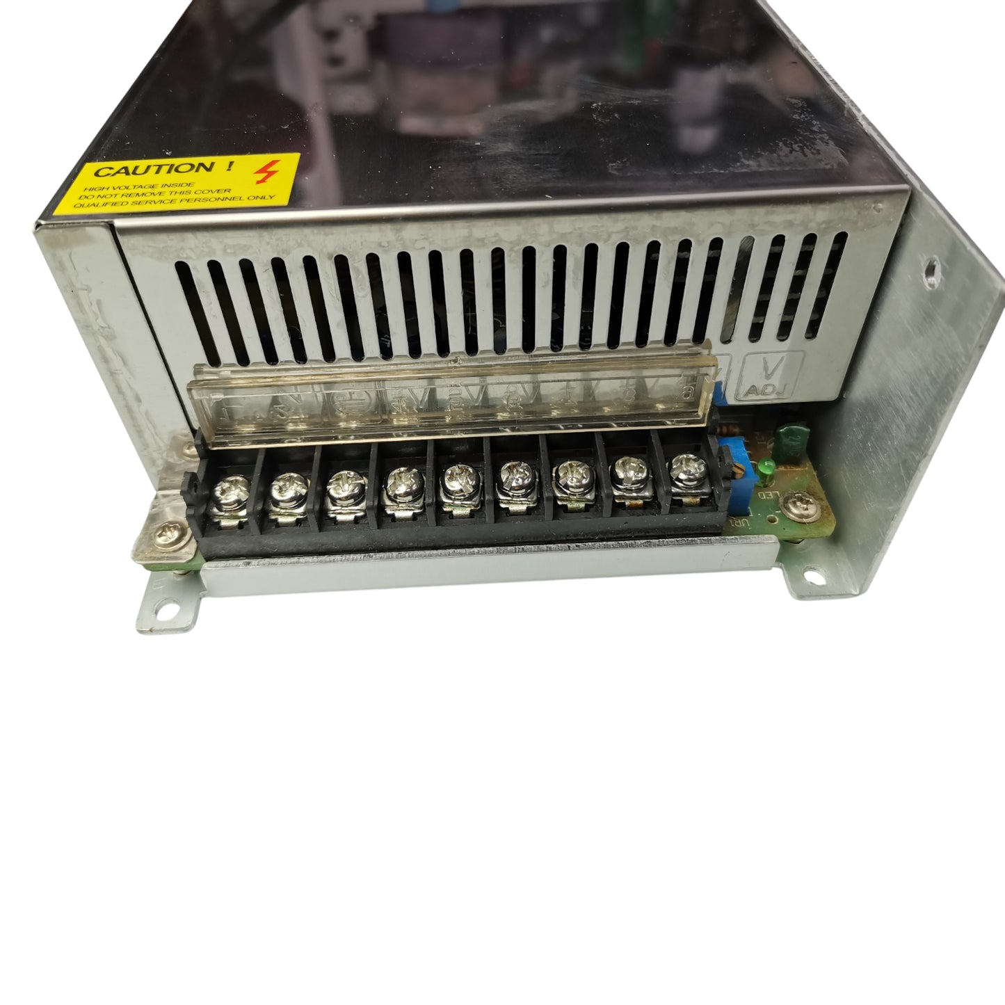 ZwitseRise Regulated Power Supply 24V 30A with robust metal casing and multiple output terminals