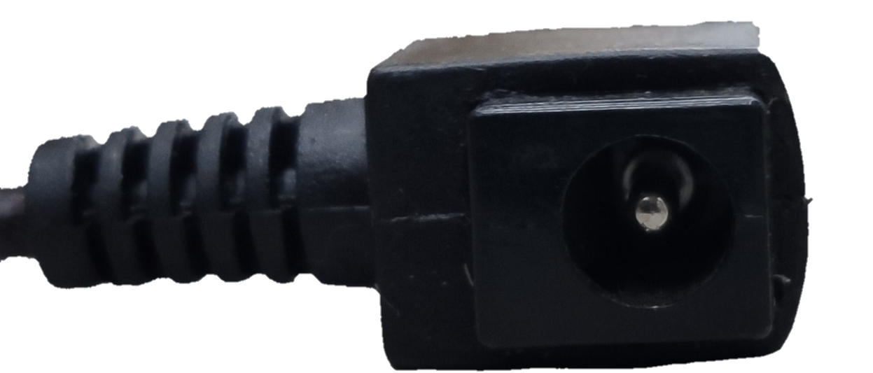 Right angle DC power cable connector for efficient space-saving connections