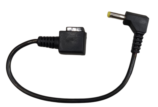 Right angle DC power cable for convenient connectivity in tight spaces