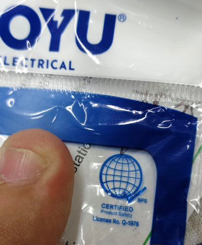 Royu branded packaging for 2 gang universal outlet with ground electrical circuitry and parts