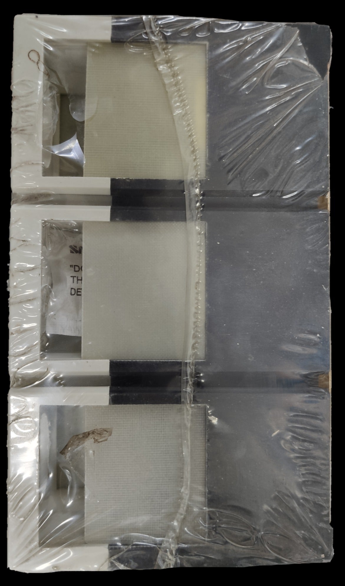 Sassin 630A Circuit Breaker 3 Phase Industrial electrical component wrapped in plastic packaging