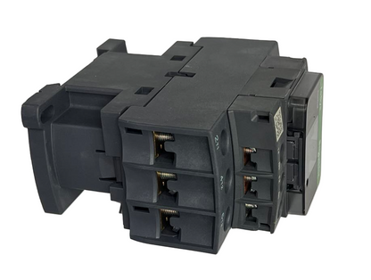 Schneider LC1D25M7 220V industrial contactor with multiple terminals and durable design for reliable operations