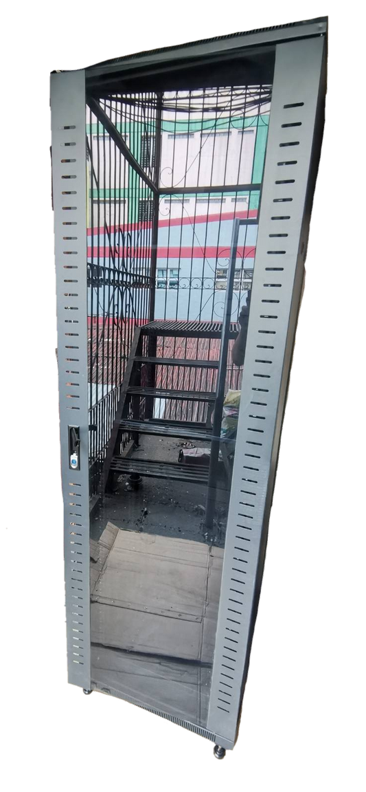 Grippes Server Rack 42U 60cm x 60cm x 196cm metal enclosure for electrical circuitry and parts