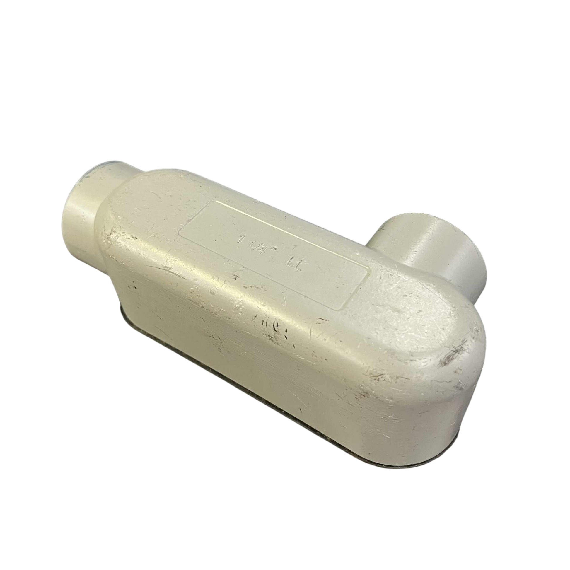 Threaded LL conduit body for electrical circuitry, made of durable metal for reliable connections