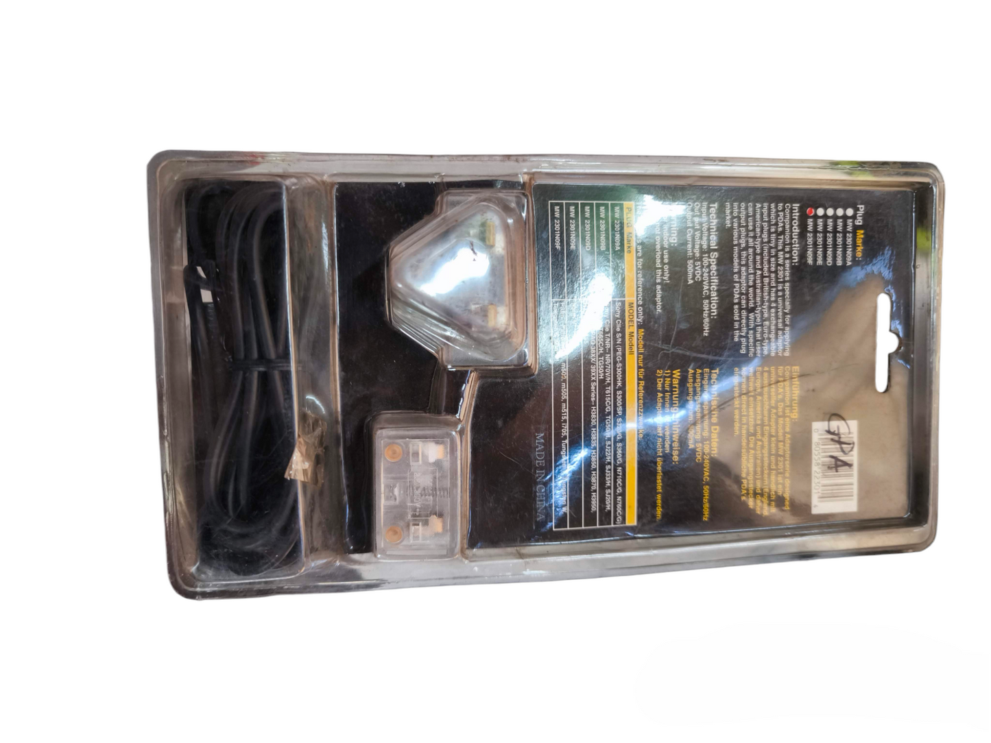 Companion Universal Primary Switching Adaptor in Packaging for Versatile Charging Solutions