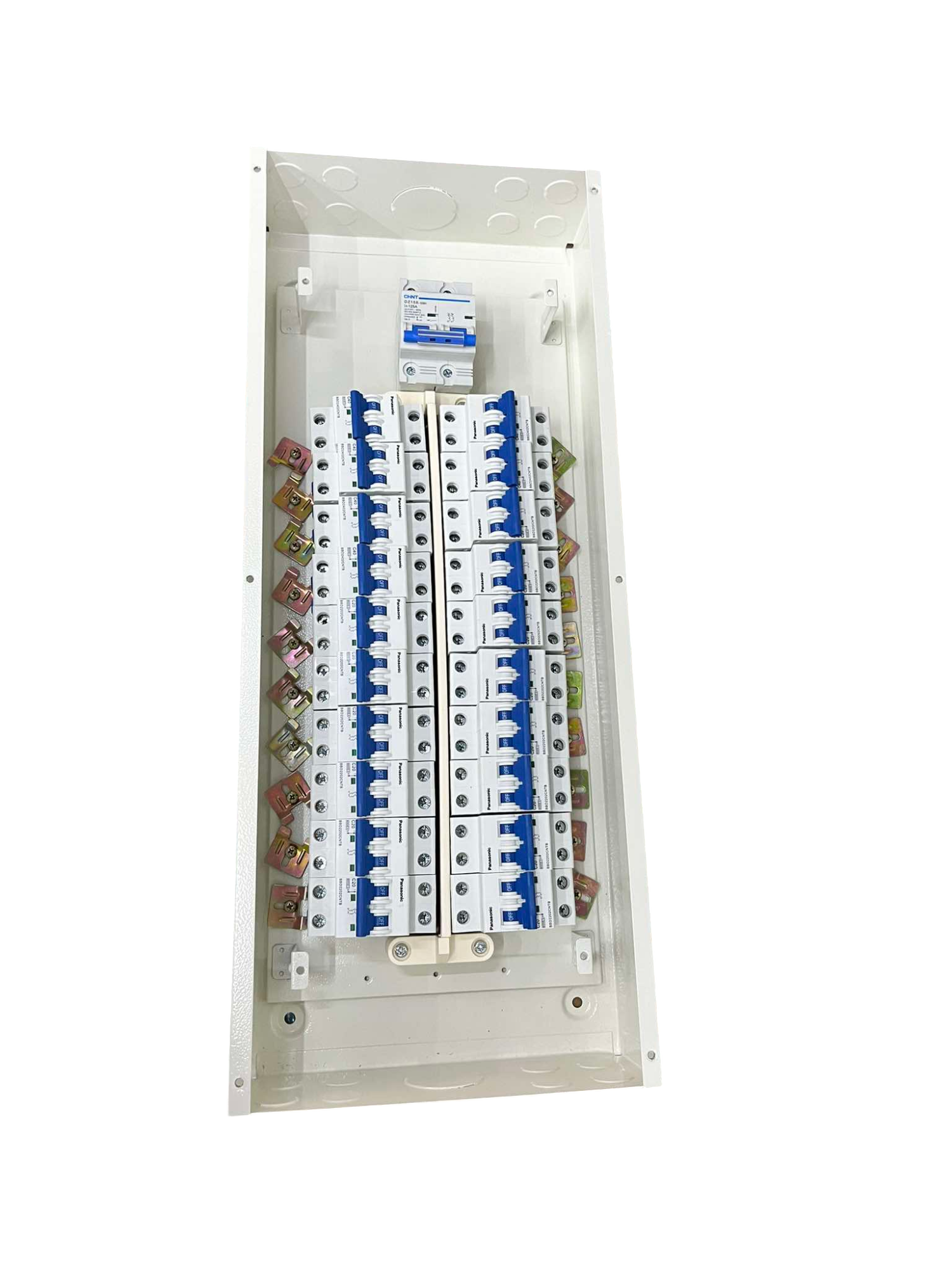 Chint 20 Branches 2 Pole Miniature Circuit Breaker electrical panel with multiple circuit breakers