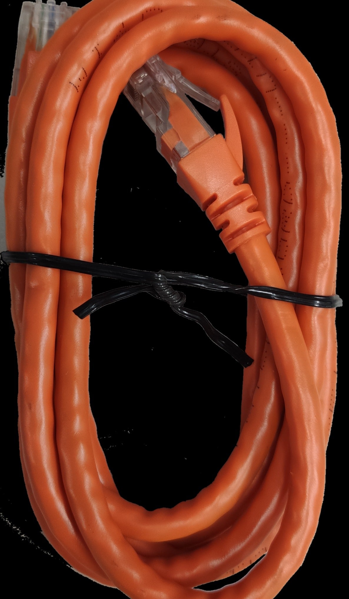 Grippes orange CAT6 UTP Patch Cable 1.5 Meters with RJ45 connectors for network connections