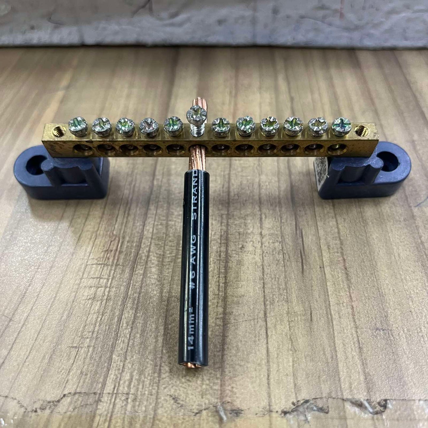 Grounding Terminal Bars, Grounding Terminal, Grounding Bus Bars 4 Holes, 6 Holes, 8 Holes, 10 Holes, 12 Holes, Grounding Bus Bars