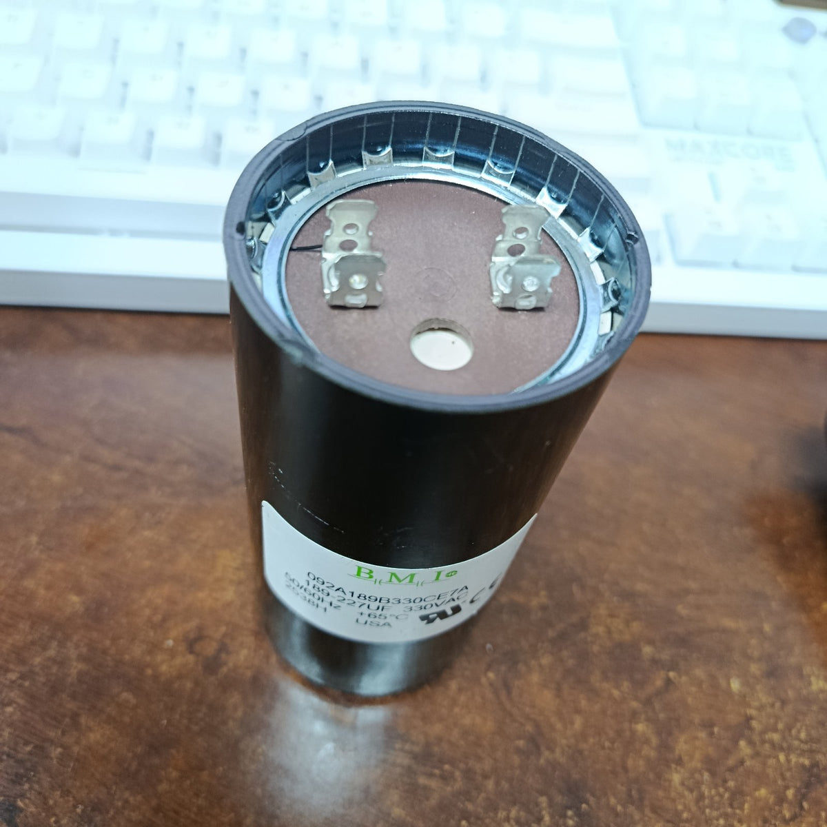 BMI Motor Starting Capacitor 189-227UF 330V AC, Capacitor 189-227MFD 330V AC