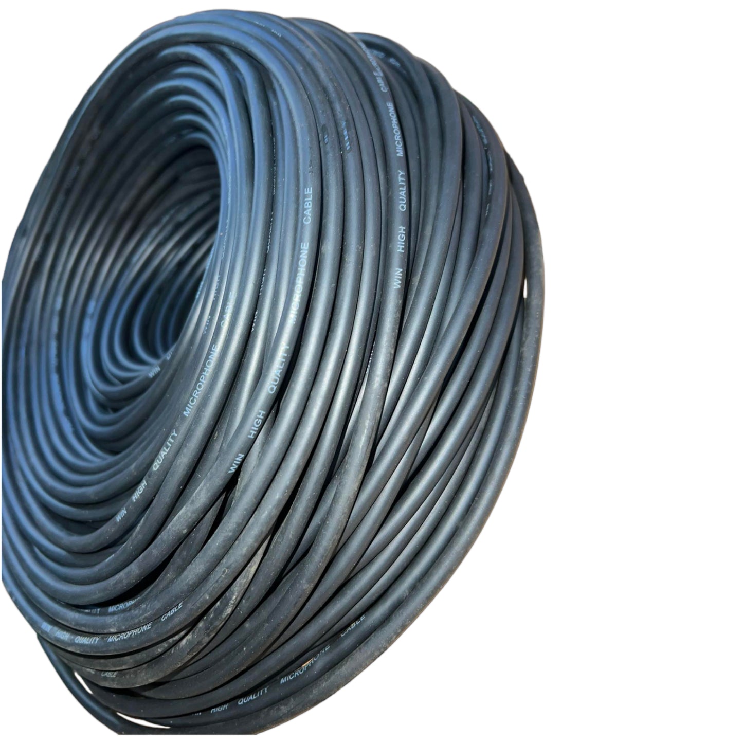 Win Microphone Cable coiled in a sturdy design for reliable audio connections and performance.