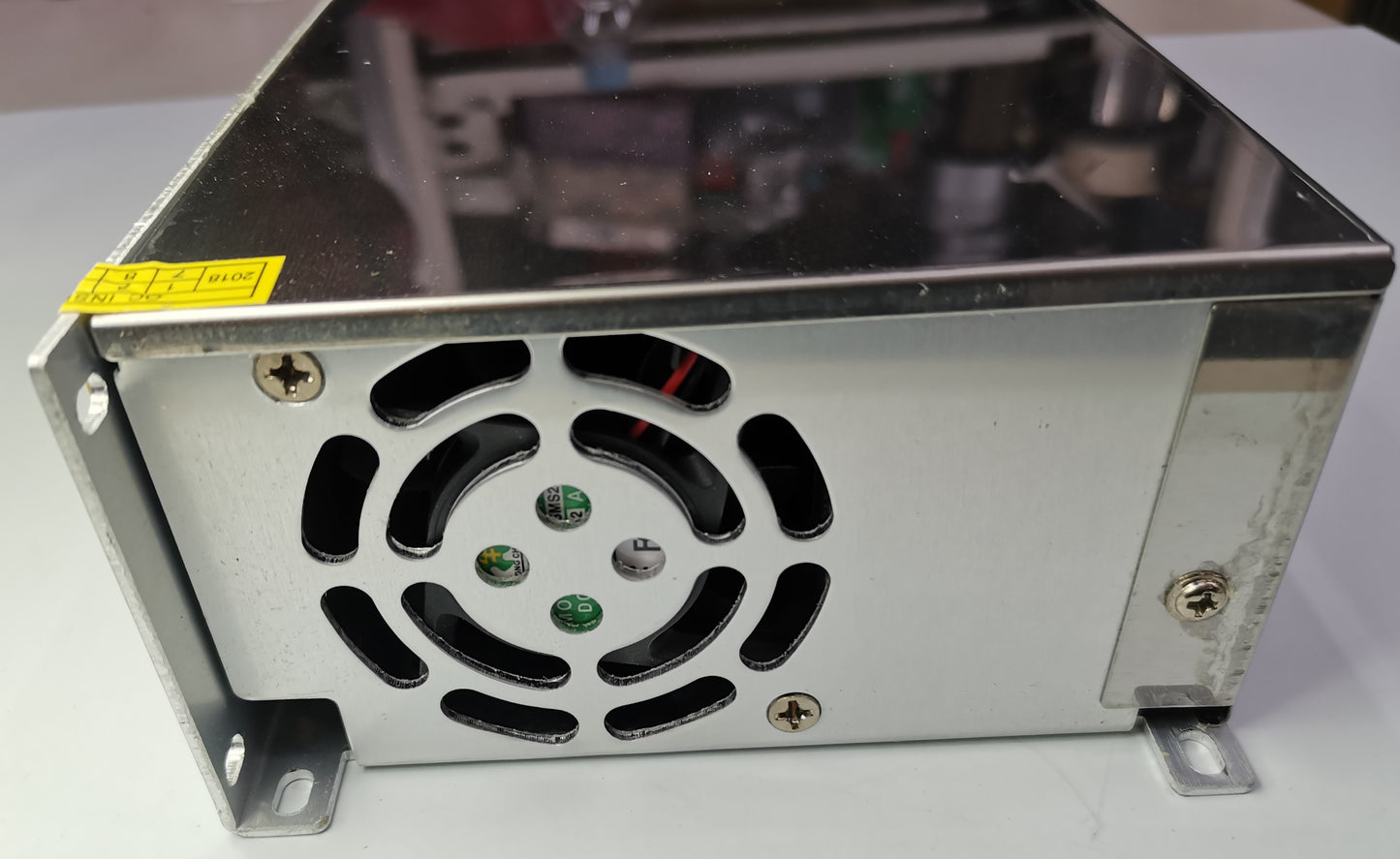 ZwitseRise Regulated Power Supply 24V 30A metal enclosure with cooling fan and mounting brackets